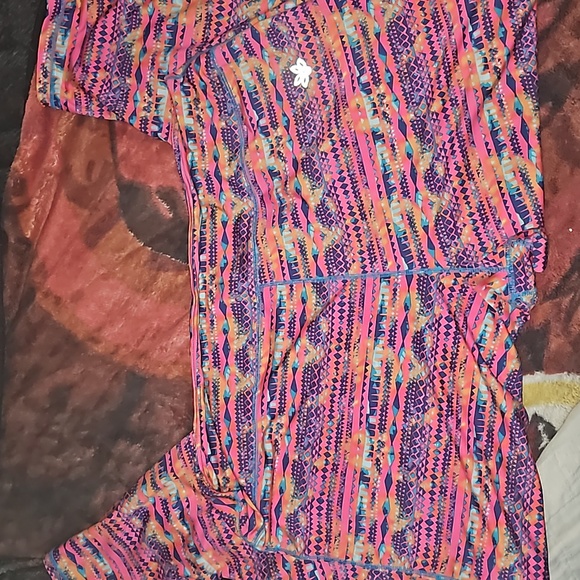 Essenza Leggins.  Very Colorful 3xl workout material 💪 - Picture 1 of 5